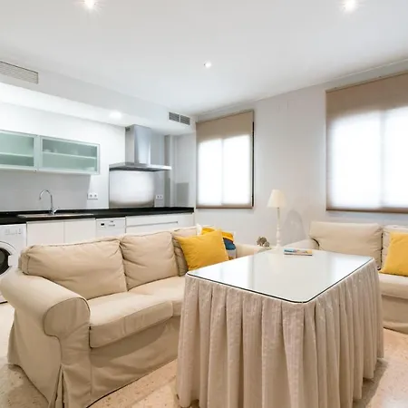 Behouse Reyes Catolicos Apartment Seville Exterior photo
