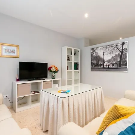 Behouse Reyes Catolicos Apartment Seville Exterior photo